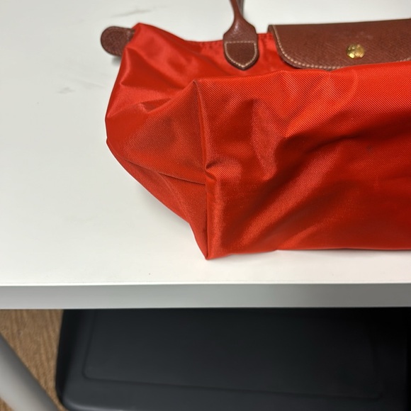 Longchamp Le Pliage tote in orange - Picture 4 of 6